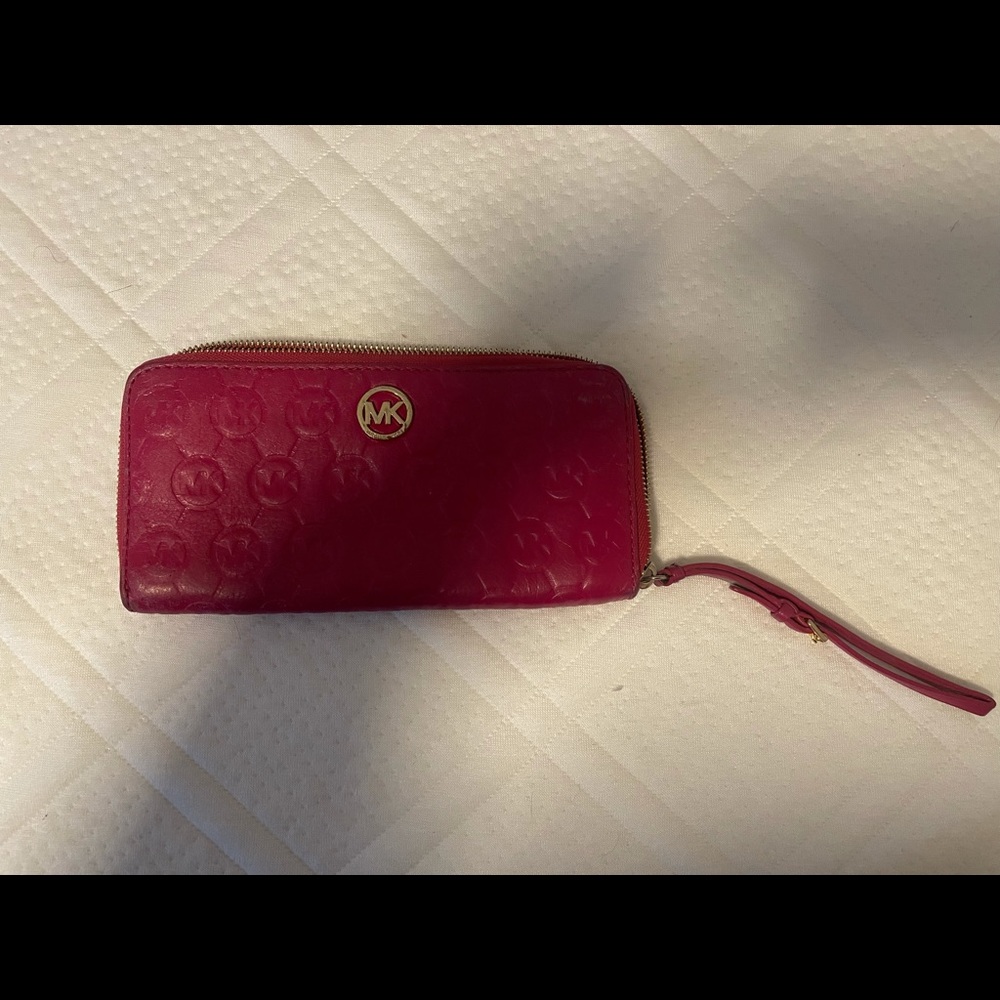 Michael kors wallet